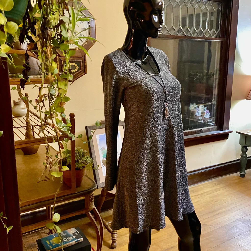 Karen Kane Lovely Lined Sparkle Dress!